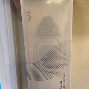 Nuskin Facial Spa brand new in package